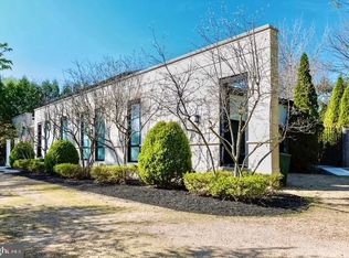 3017 Gates Rd NW, Washington, DC 20008