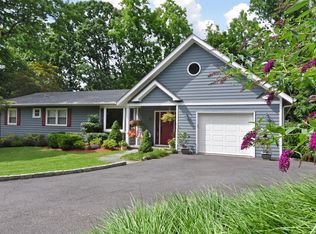 57 Riverview Rd, Irvington, NY 10533