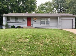 13107 Sycamore Ave, Grandview, MO 64030