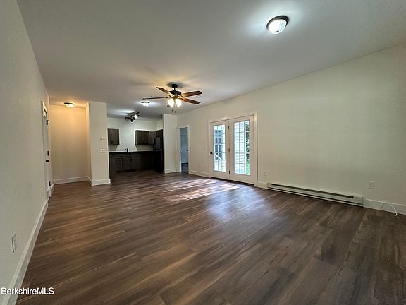 5th image of 6 Redwood Ln