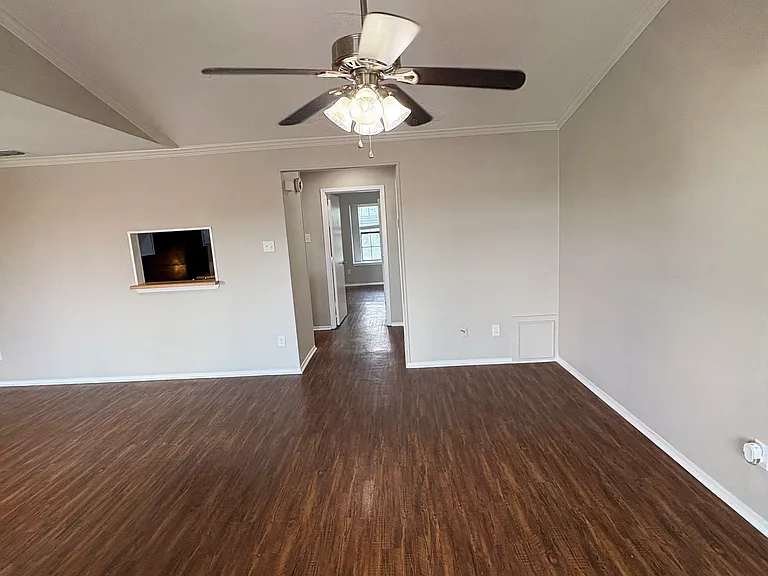 400 W South Town Dr #402 — Photo 64
