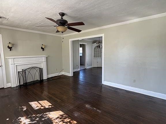 3rd image of 3001 NW 44th St