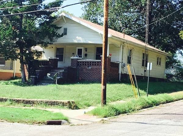 1st image of 543 N 15th St