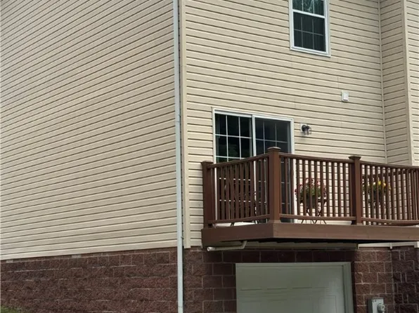 414 Silvis Way, Greensburg, PA 15601