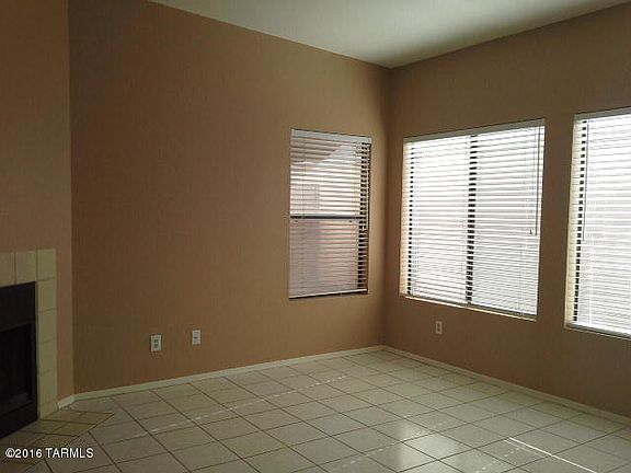 5th image of 2496 N Palo Santo Dr