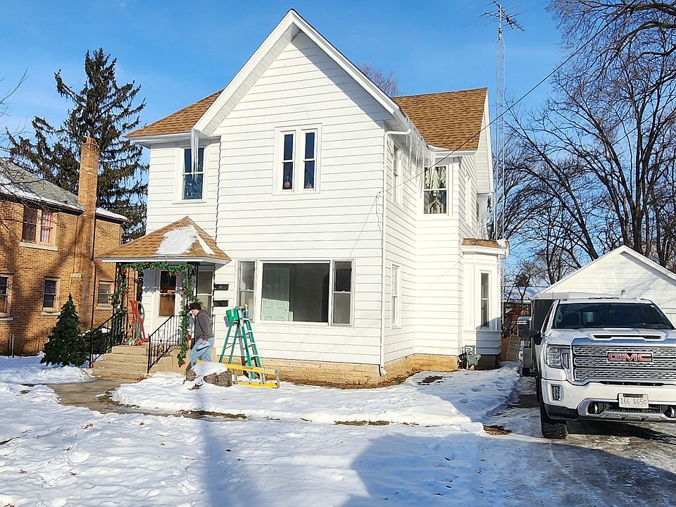 1st image of 206 W Prairie St #206