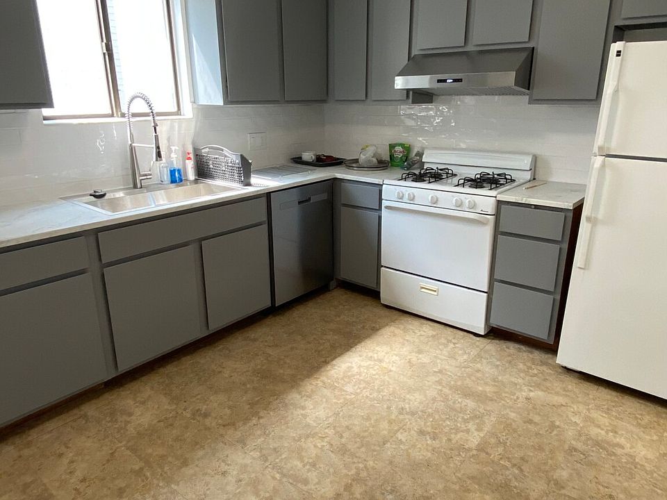 New Kitchen W/DW encore
