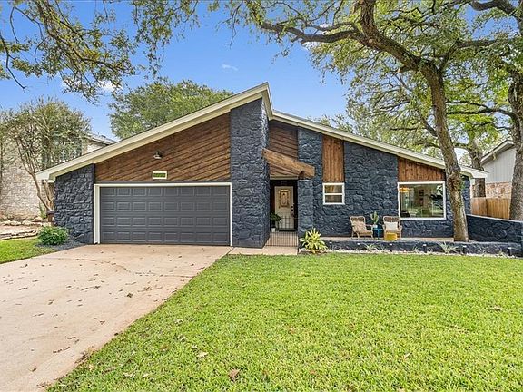 2nd image of 1721 Zimmerman Ln
