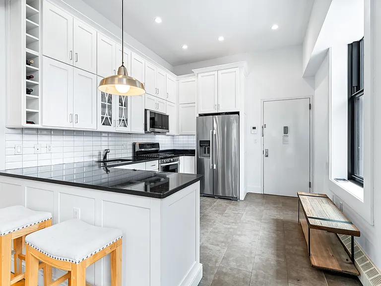 53 Grand St #3 — Photo 6