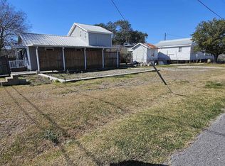 1002 Lafourche St, Lockport, LA 70374