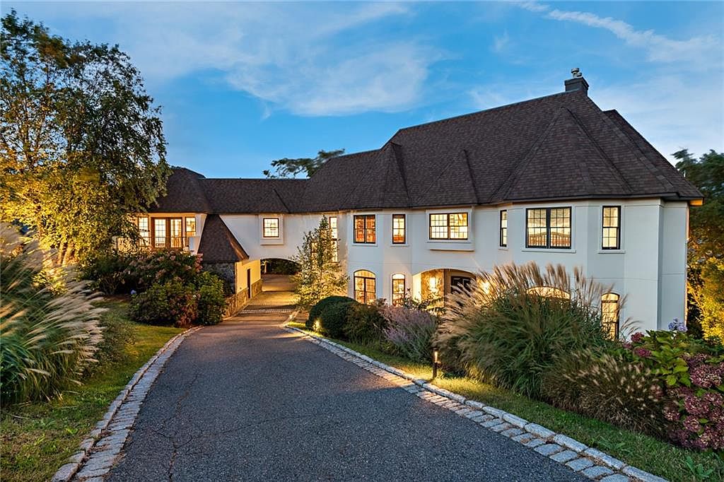 378 Vanderbilt Ln, Portsmouth, RI 02871 Zillow