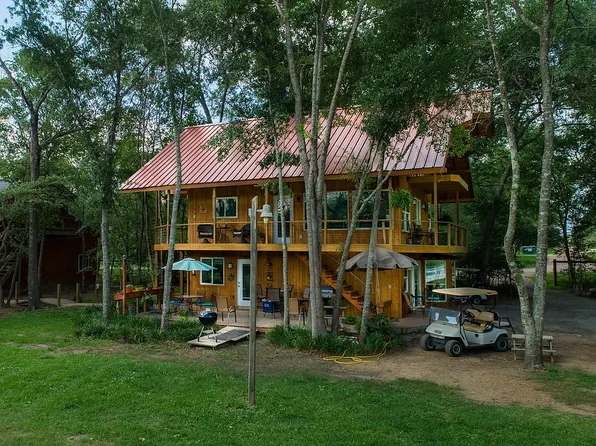 38104 S Bonnie Lake Dr, Hempstead, TX 77445