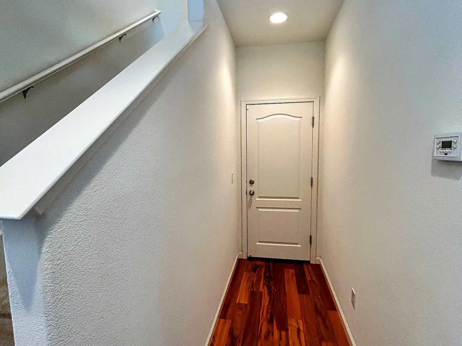 4 bed, 3.5 bath, 1955 sqft, $5,350 — Photo 4