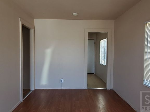 5th image of 708 W Fesler St