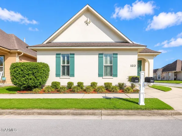 123 Pettigrove Dr, Youngsville, LA 70592