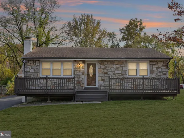 205 Beech St, Upper Chichester, PA 19061