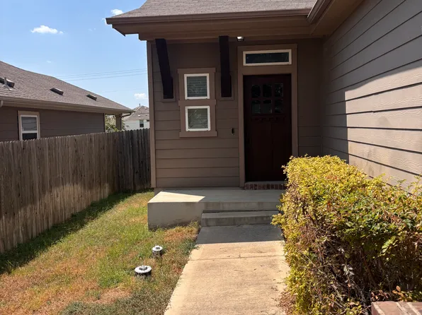 691 Bridgestone Way, Buda, TX 78610
