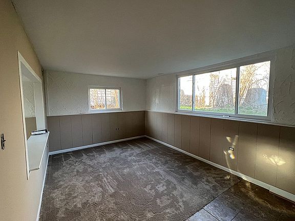 5th image of 1737 S Carlson St