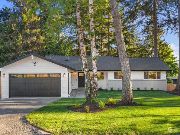 15733 SE 4th Street, Bellevue, WA 98008