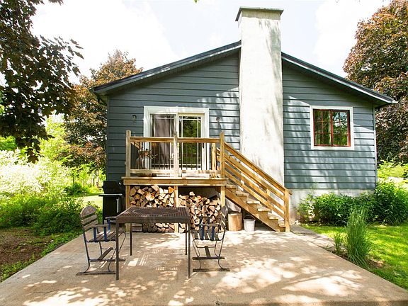 4th image of 3 Finnerty Ln