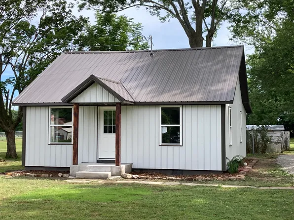 507 W Clouse Street, Mountain Grove, MO 65711