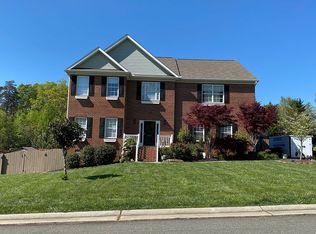 6557 Fieldmont Manor Dr, Tobaccoville, NC 27050