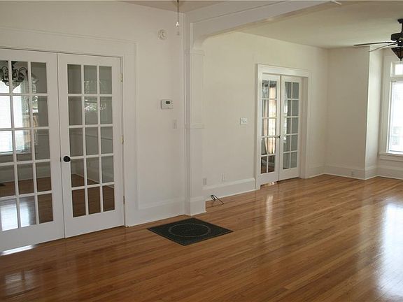 5th image of 338 W Osceola St
