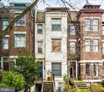 1946 Calvert St NW APT 3, Washington, DC, 20009