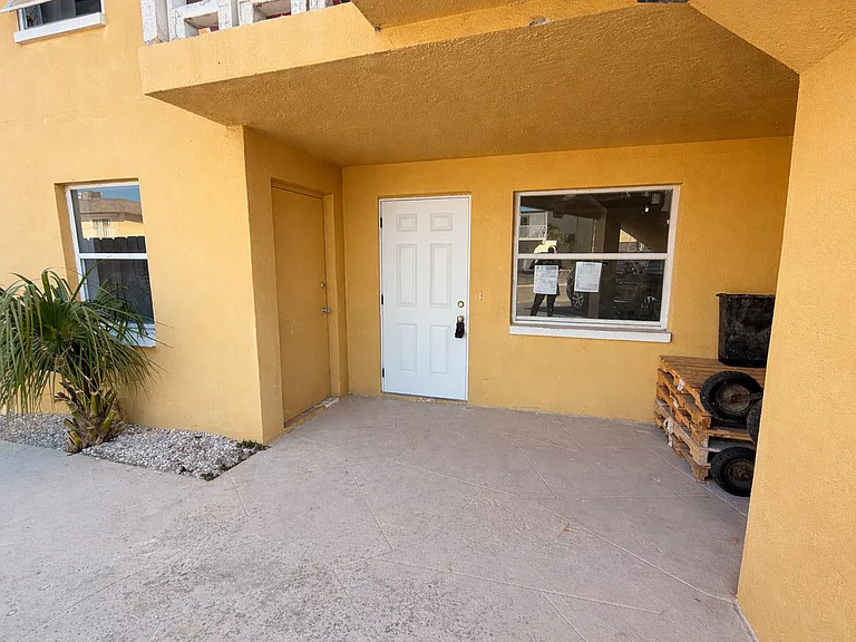 165 117th Ave #1 — Photo 14