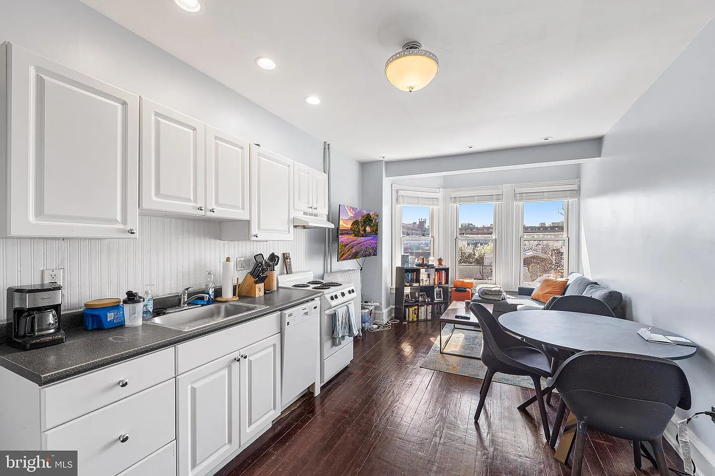 1 bed, 600 sqft, $1,800 — Photo 3
