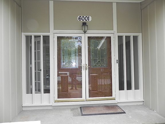 2nd image of 6001 Ross Dr