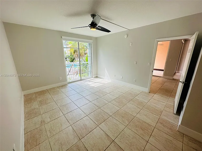 140 Meridian Ave #314 — Photo 26
