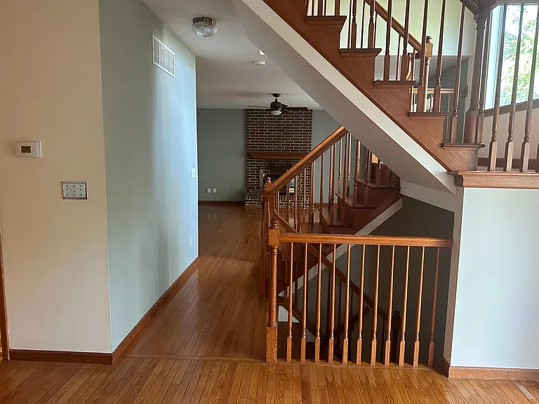 1370 Briar Creek Dr — Photo 14