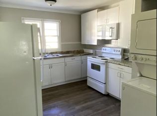 617 W Outer Dr #B, Oak Ridge, TN 37830