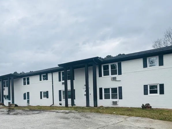 608 N College Dr APT 4, Cedartown, GA 30125