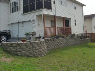 8405 Oak Ave, Gary, IN 46403