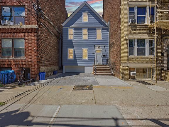 2nd image of 429 Kennedy Blvd