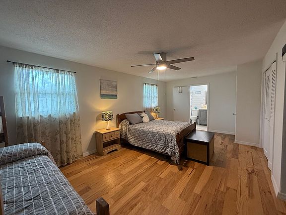5th image of 3799 Emilia Dr