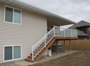 2205 7th Ave SW, Minot, ND 58701