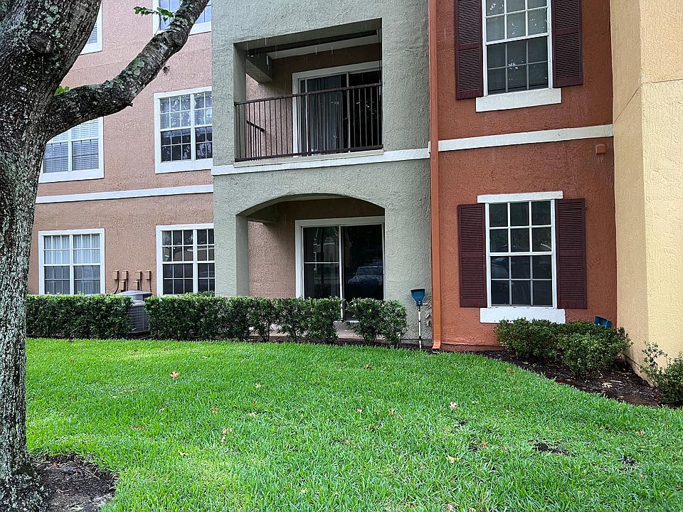 1st image of 712 Crest Pines Dr APT 315
