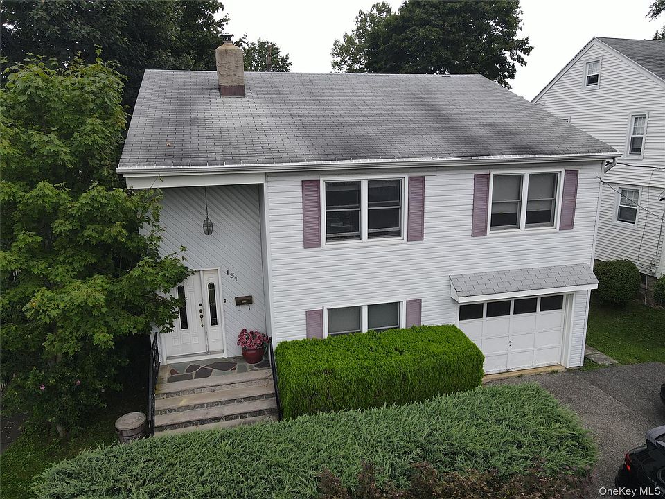 1st image of 131 Frank Avenue