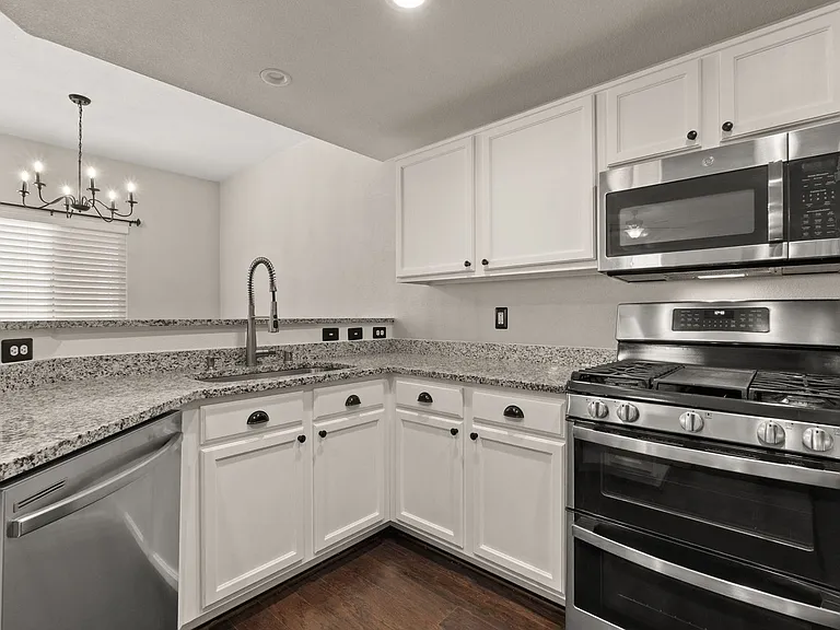 6800 Vista Del Norte Rd NE #1224 — Photo 9