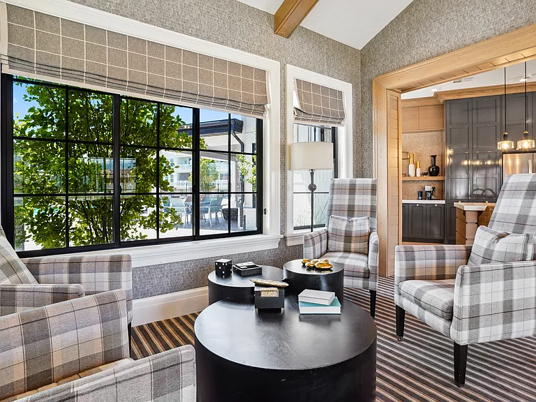 Lounge area