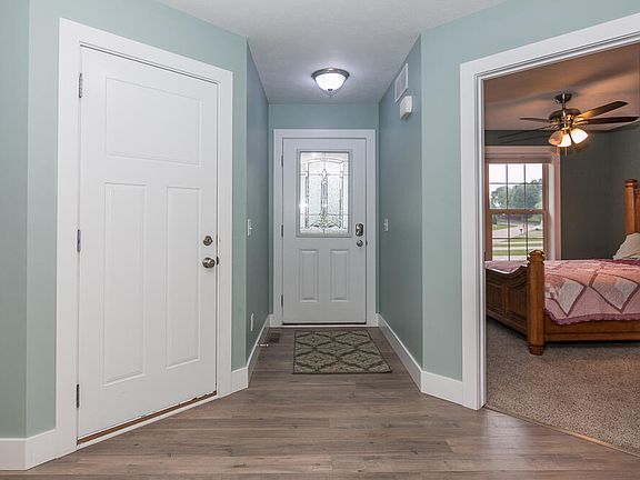 5th image of 8892 Kaelin Ln