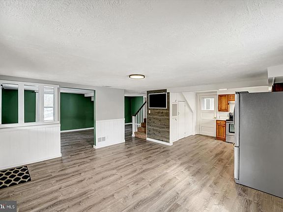 5th image of 117 Dry Top Rd