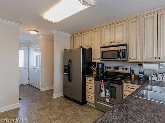 5th image of 5374 Longspur Dr