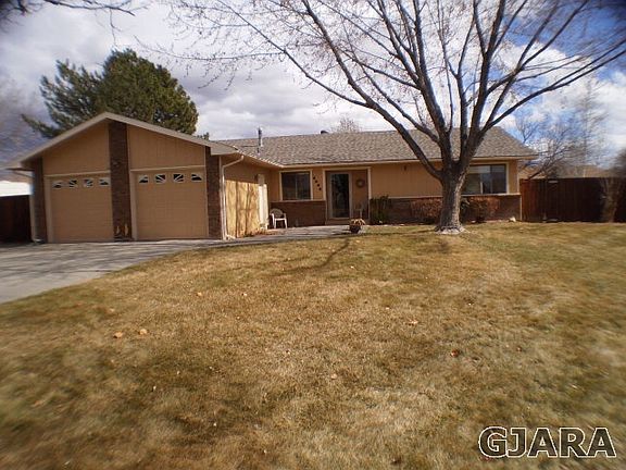 3rd image of 2944 Beechwood St