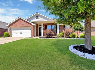 424 Spruce Trl, Forney, TX 75126