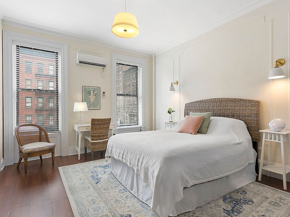 1st image of 1429 3rd Ave APT 2