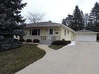 1st image of 2106 8th St S